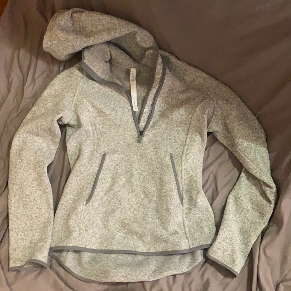 Lululemon Pullover